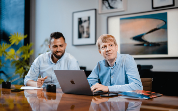 Amista CEO and Consultant Manager at work